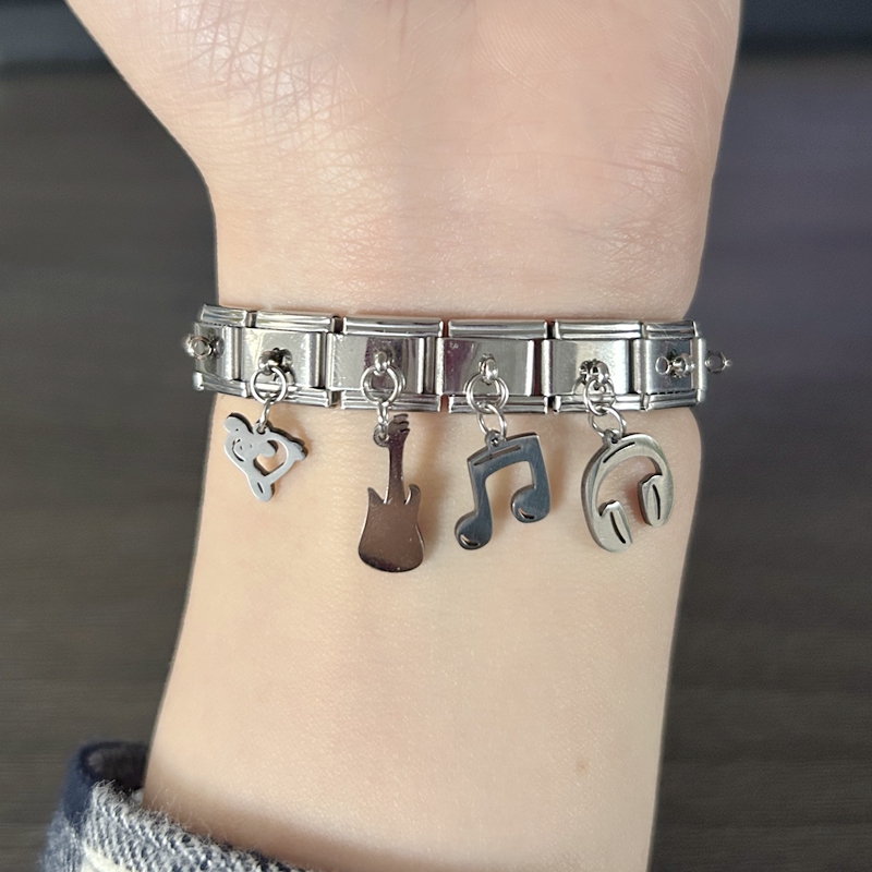 Trendy Rock Music Heart Note E - Jewelry Making Notes reseña y precio