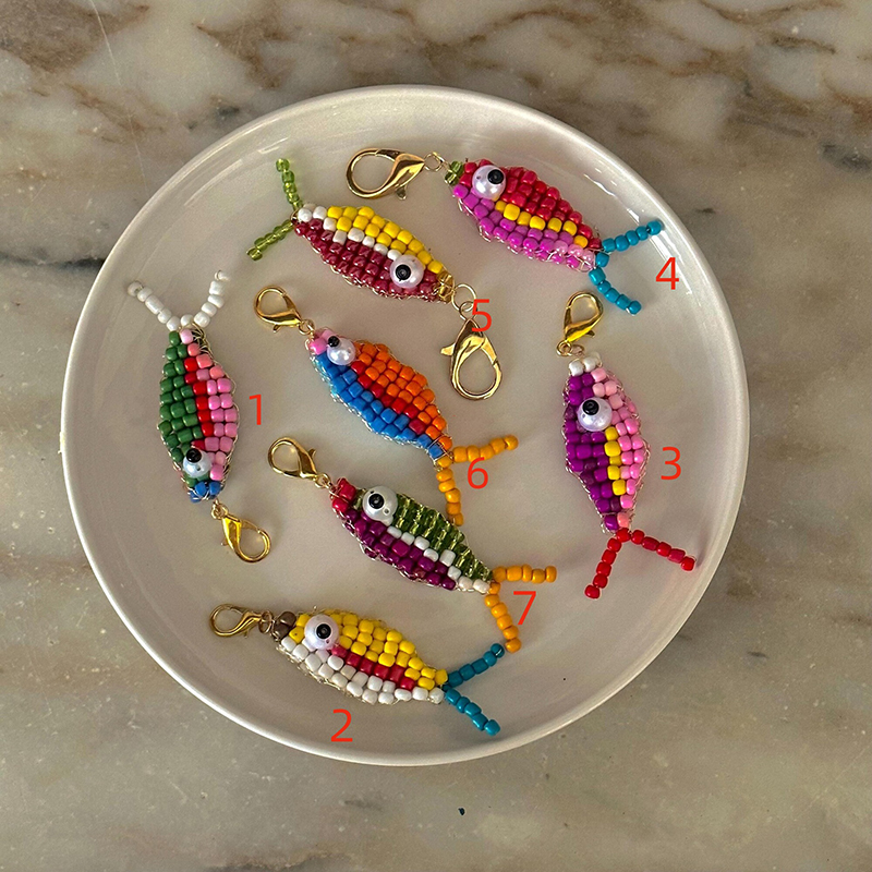 10pcs Colorful Bead Small Fish - Jewelry Making With Beads reseña y precio